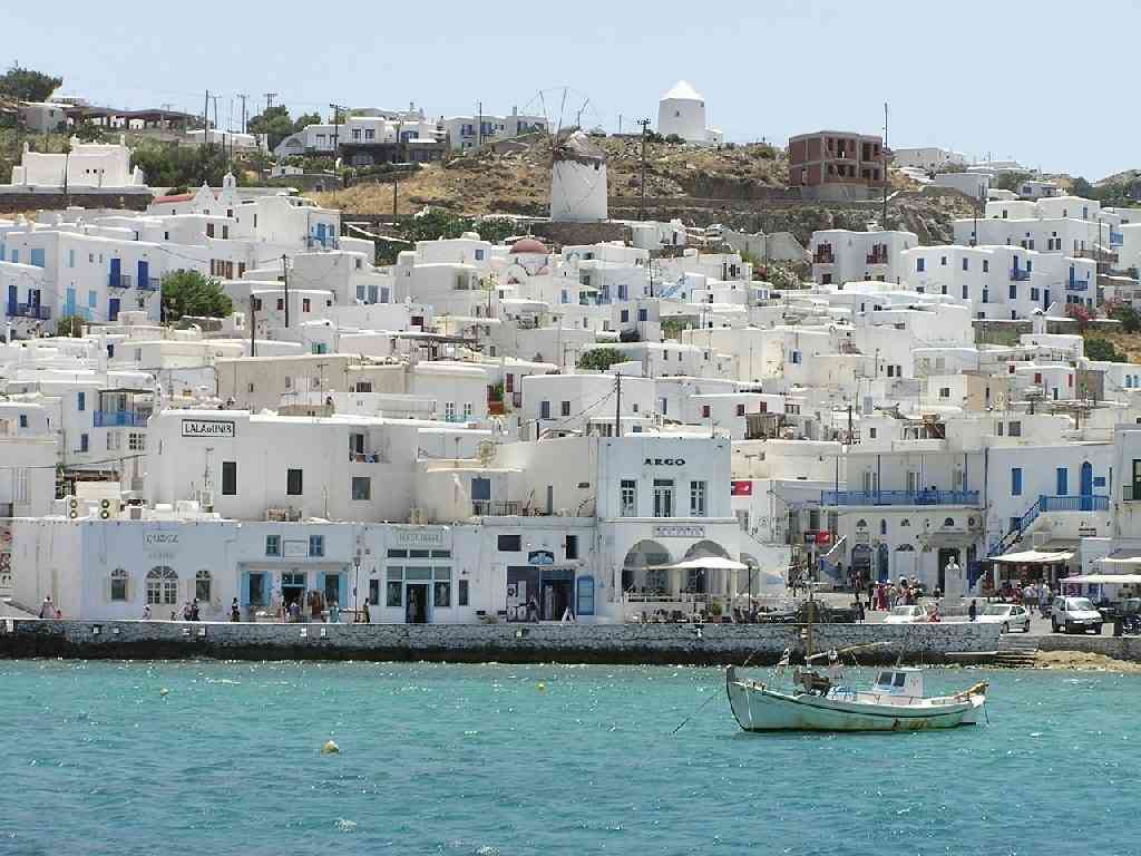 Mykonos Solo Travel