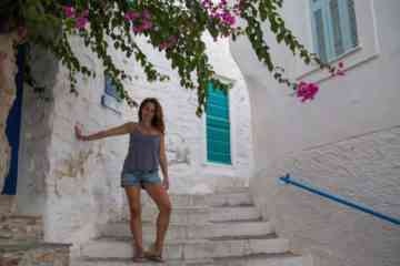 travel like a local Syros