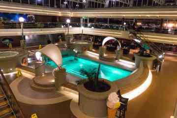 MSC Magnifica Pool