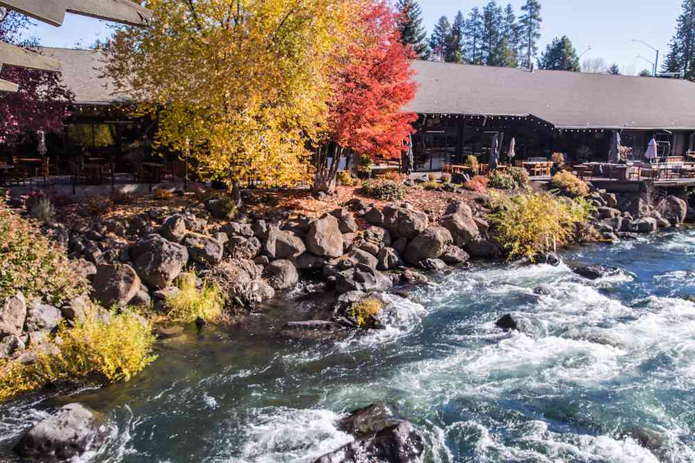the Riverhouse on the Deschutes; bend, oregon lodging; bend, oregon accommodation; where to stay in bend, oregon; lose the map;